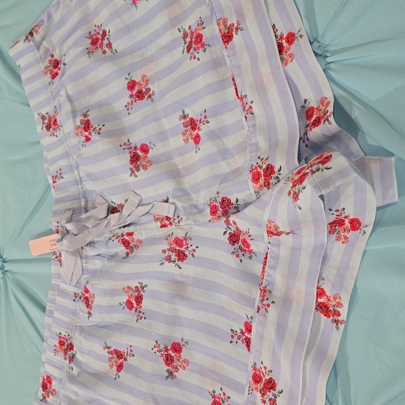 NWT-Victoria's Secret Blue Floral Pajama Set - Picture 5 of 9